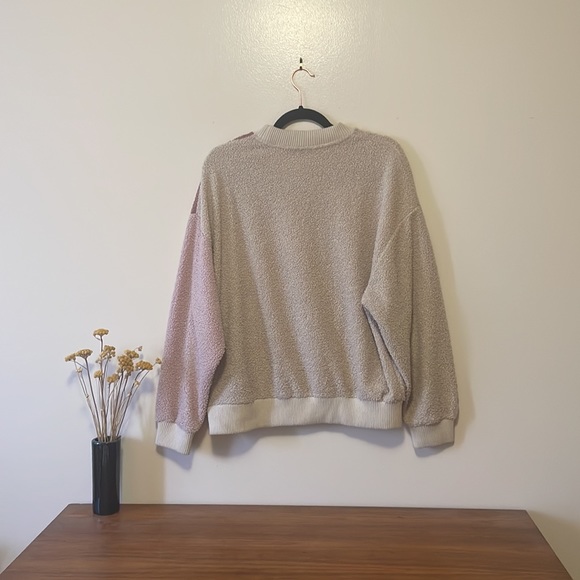 Simons Fuzzy Colourblock Sweater (Size M) - Picture 2 of 4